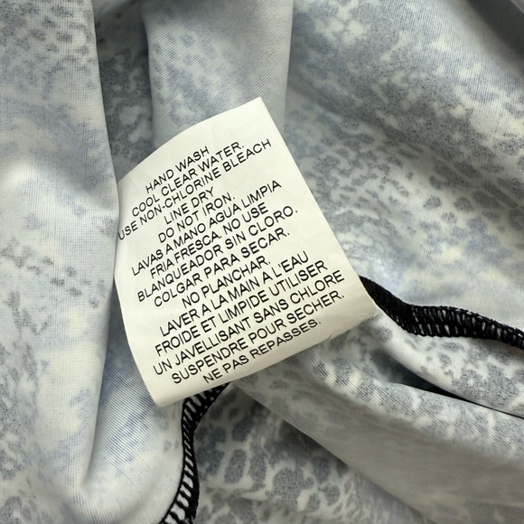 Swim Solutions Tankini Bikini Top Womens 12 Blue Snake Print NWT - Princess Seam - Picture 8 of 11